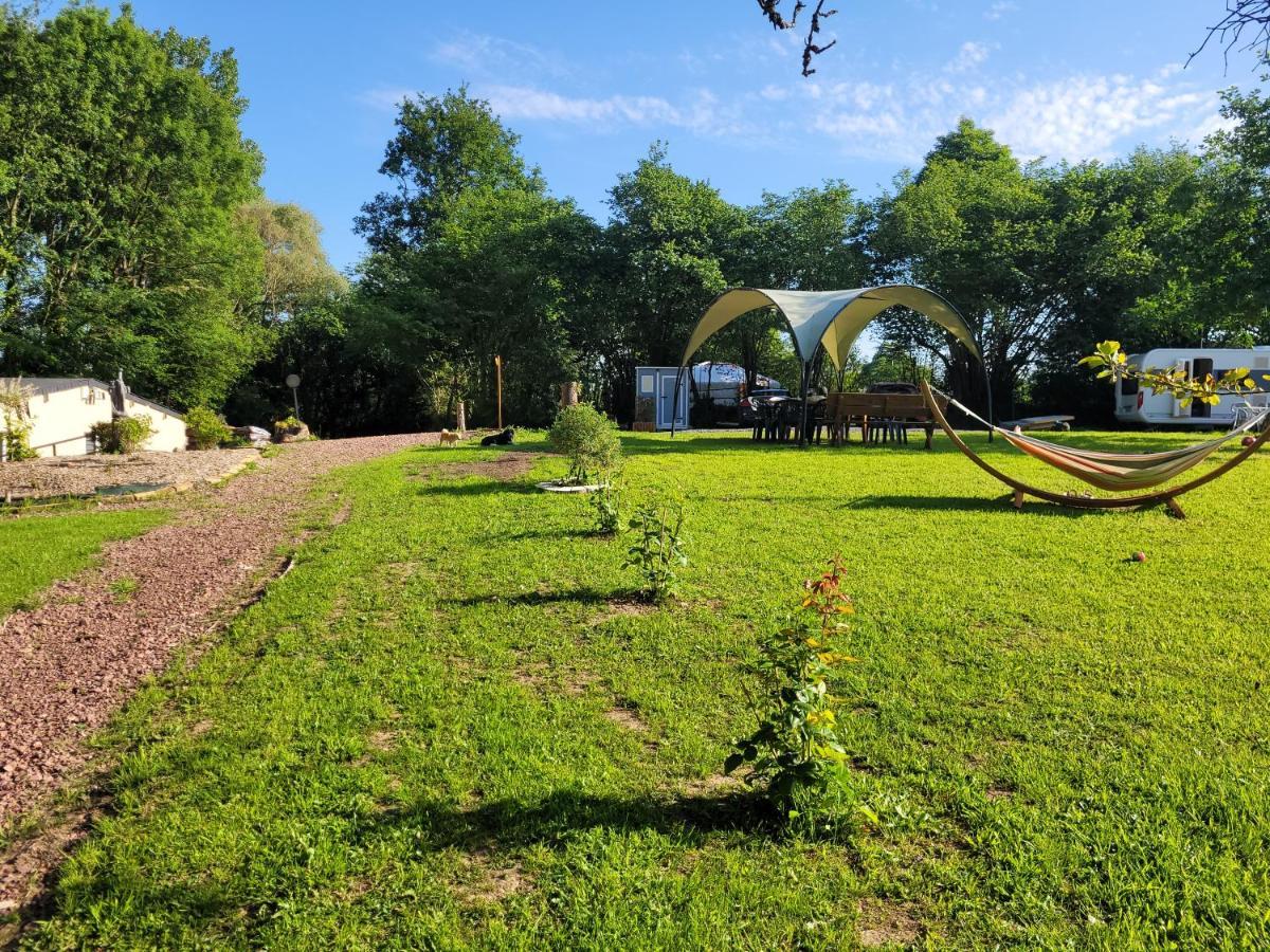 Saint-Martin-des-Besaces Clos Des Monts מראה חיצוני תמונה